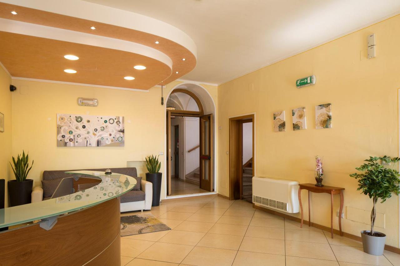 Hotel Sacro Cuore Perugia Exterior photo